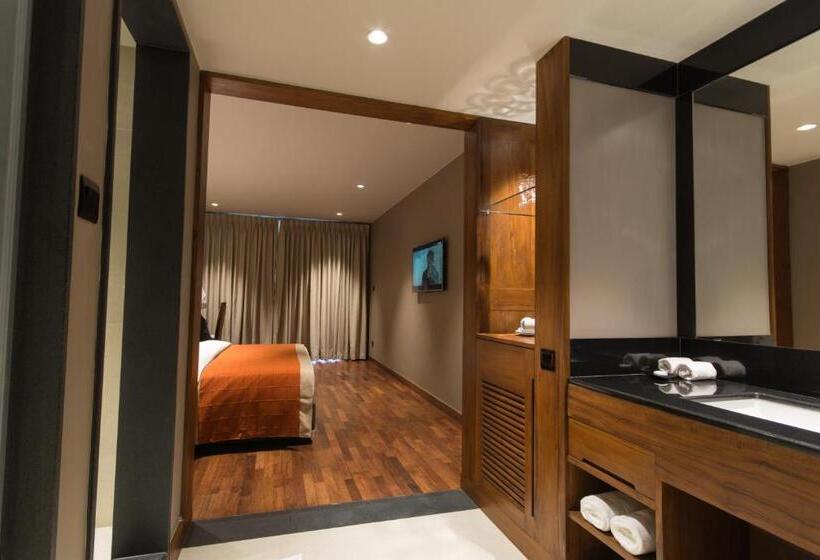 Номер Deluxe, Swiss Residence  Kandy