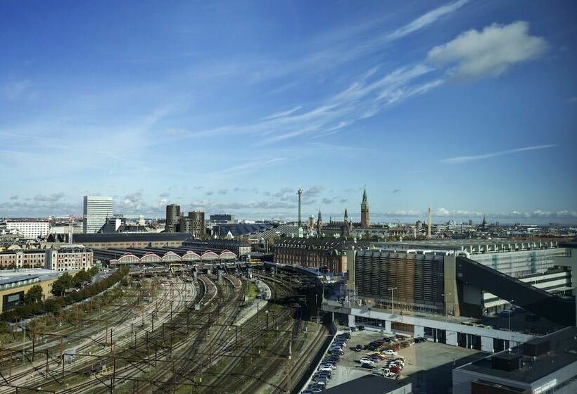 Номер Стандарт, Wakeup Copenhagen  Carsten Niebuhrs Gade