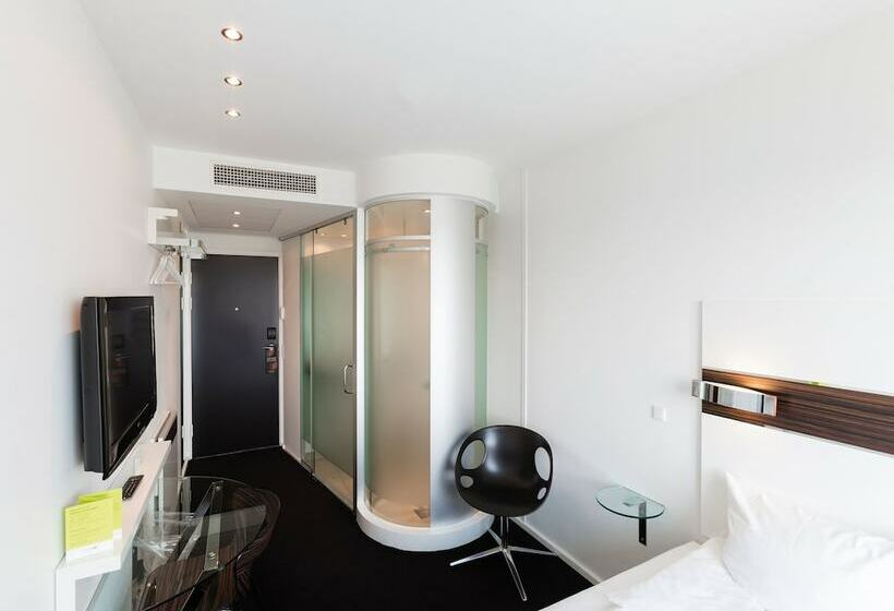 Семейный Номер, Wakeup Copenhagen  Carsten Niebuhrs Gade