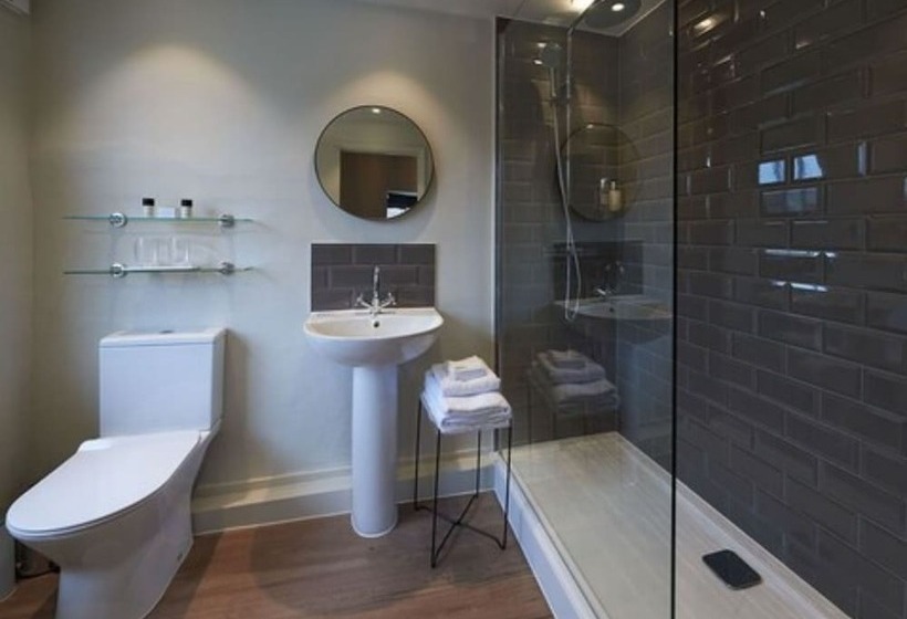 غرفة سوبيريور, The Swan At Forest Row