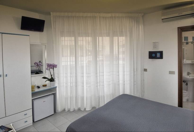 エコノミールーム, Marisa