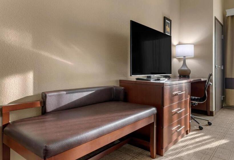Номер Стандарт, Comfort Inn & Suites