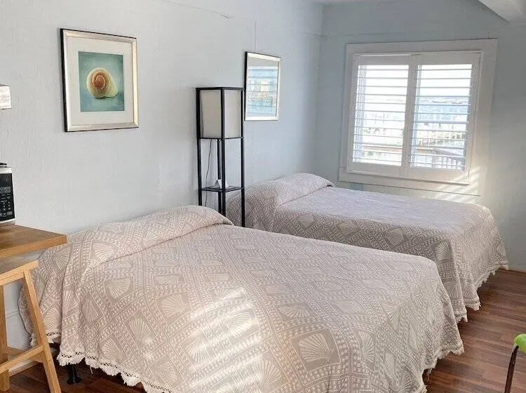 ２ダブルベッドのスタンダードルーム, Vineyard Harbor Motel   Private Beach
