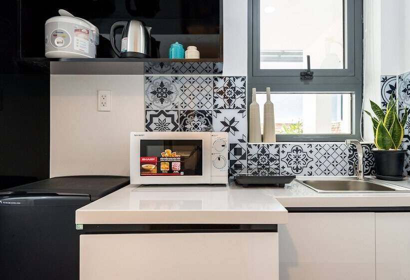 Studio Premium, Cozrum Homes The Gallery Residence