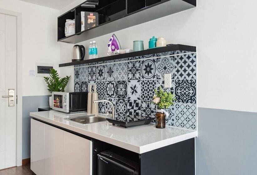 Studio Deluxe, Cozrum Homes The Gallery Residence