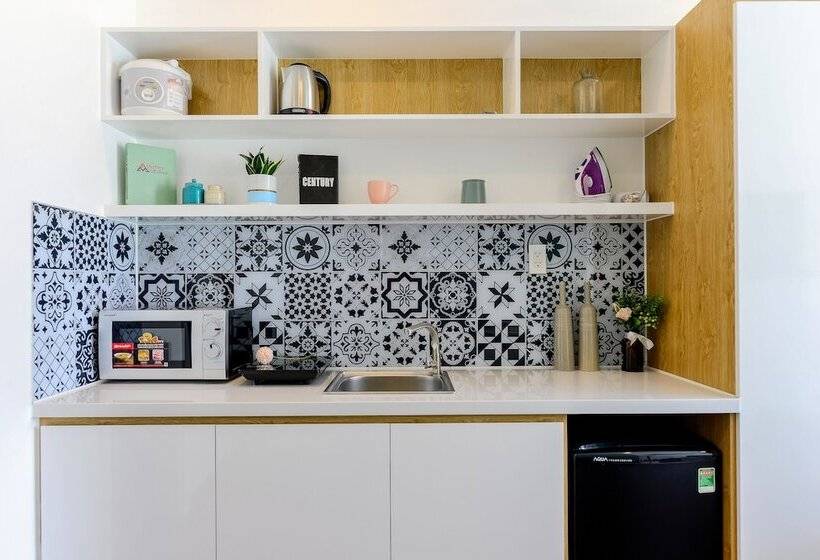 Studio Standard Lit Double, Cozrum Homes The Gallery Residence