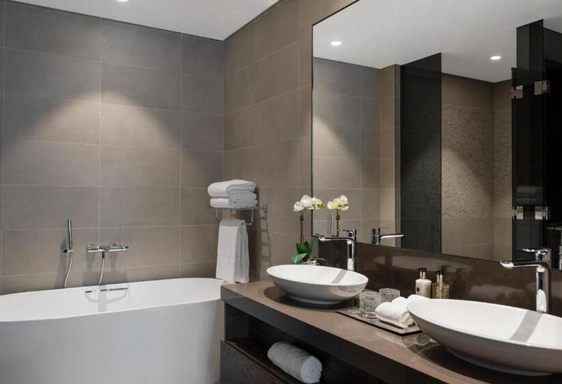 Люкс Premium 3 Спальни, Jumeirah Living Marina Gate Dubai