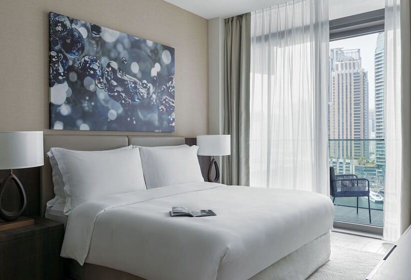 سوئیت پریمیوم, Jumeirah Living Marina Gate Dubai