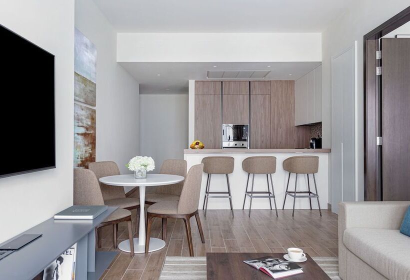 Люкс Премиум, Jumeirah Living Marina Gate Dubai