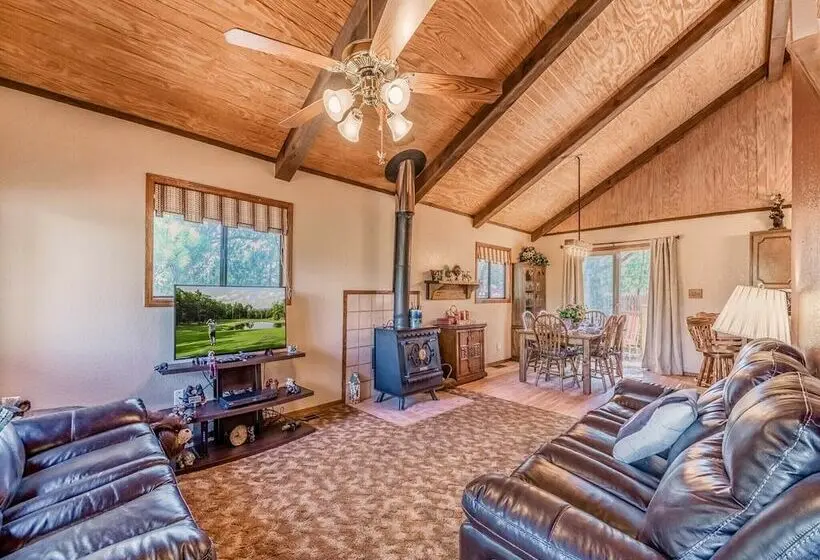 کابین, Mockingbird Cabin