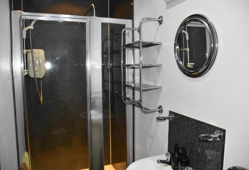 Номер Стандарт, Brooklynn Guest House