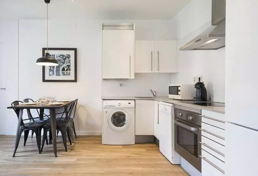 آپارتمان 1 خوابه, Amister Apartments