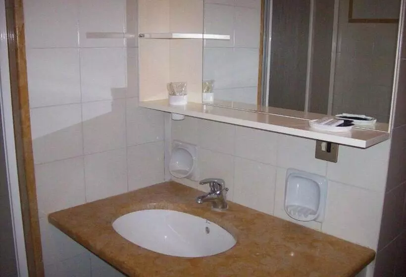 スタンダードルーム, Albergo Il Cacciatore
