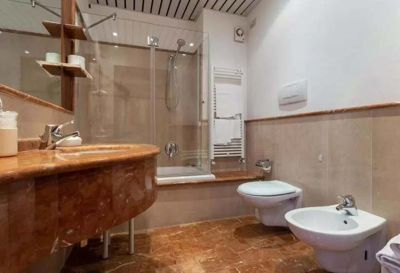 スタンダードトリプルルーム, Albergo Il Cacciatore