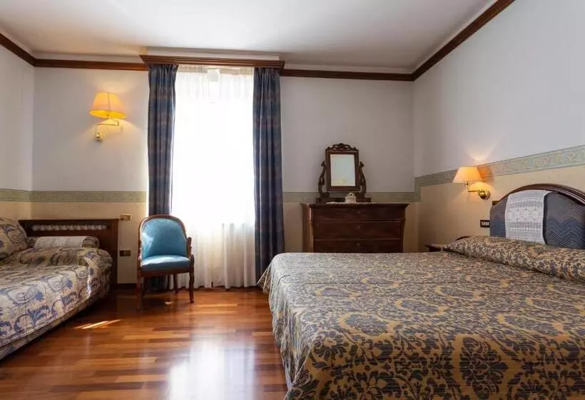スタンダード４人部屋, Albergo Il Cacciatore