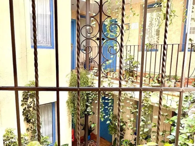 اتاق استاندارد, Conde De Cárdenas