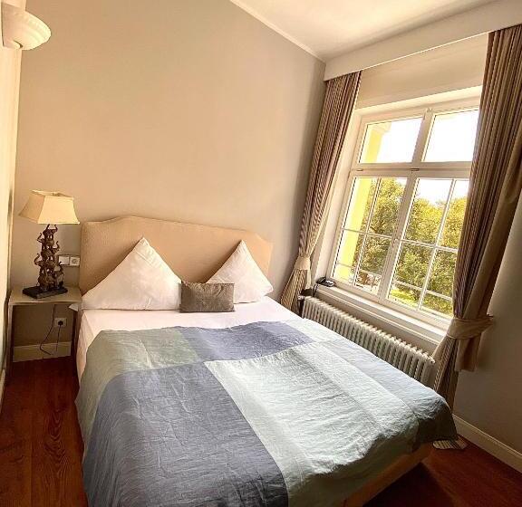 חדר סטנדרט, Das Nikolai