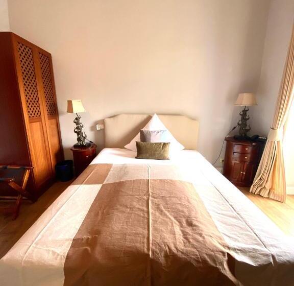 חדר סטנדרט יחיד עם מרפסת, Das Nikolai