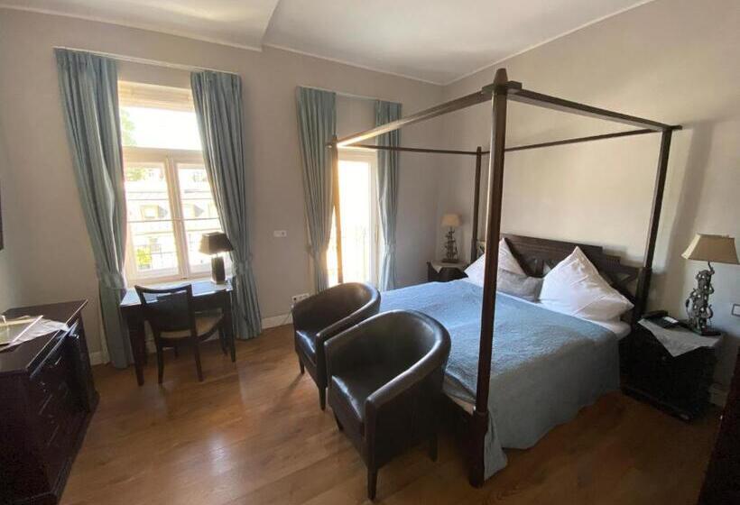 חדר סטנדרט יחיד עם מרפסת, Das Nikolai