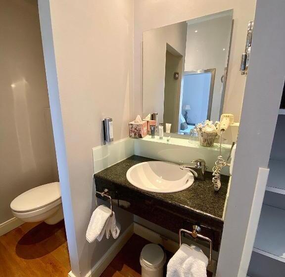 חדר דלוקס, Das Nikolai