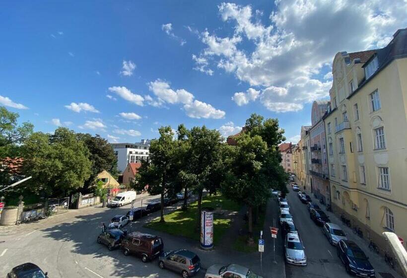 חדר דלוקס עם מרפסת, Das Nikolai