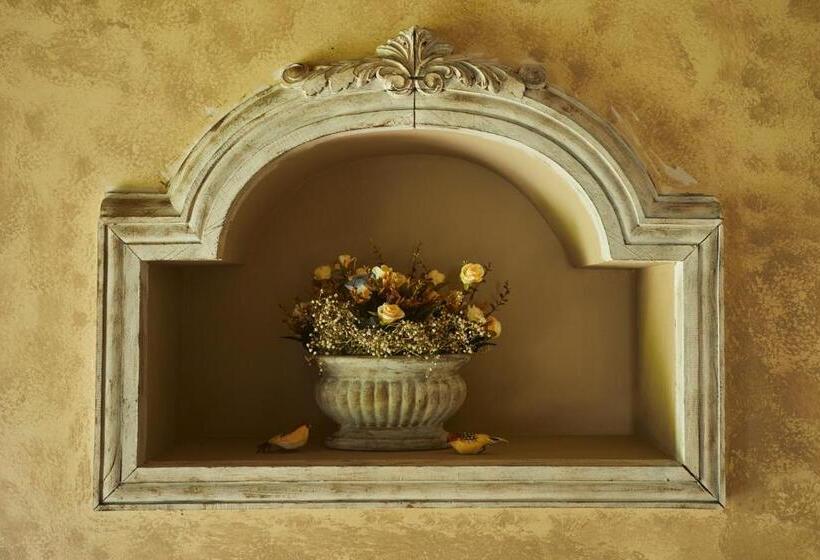 수피리어 스위트, El Mirlo Blanco