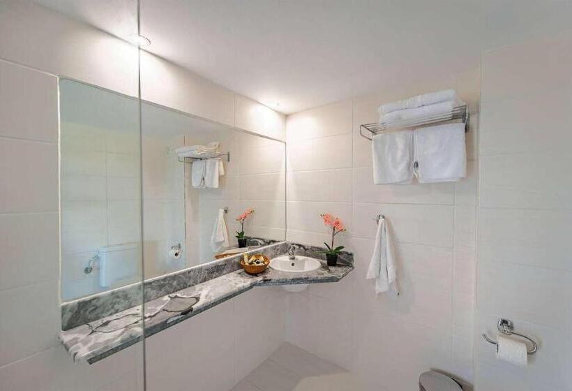 اتاق سه نفره سوپریور با چشم‌انداز دریا, Evia Riviera Resort