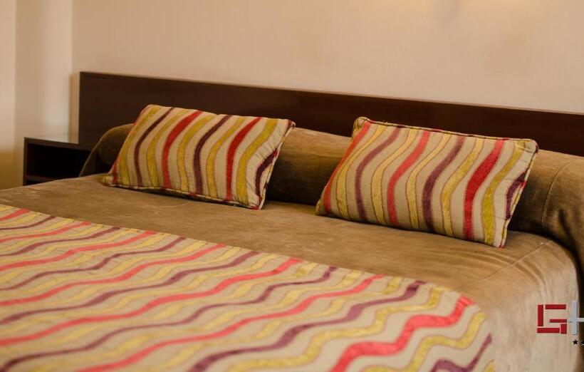 スタンダードルーム, Grand