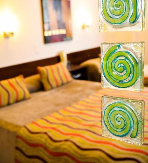 スタンダードルーム, Grand