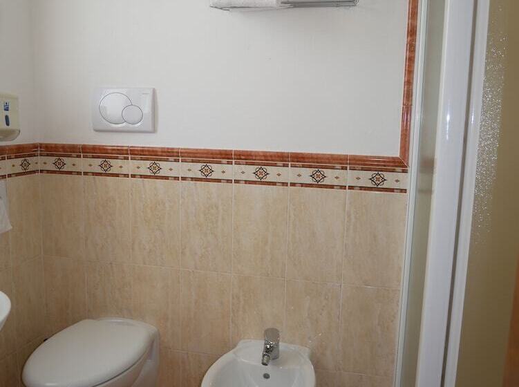 标准间, Il Castello