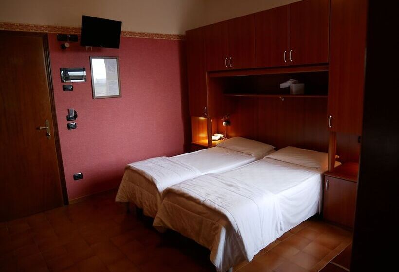 标准间, Il Castello