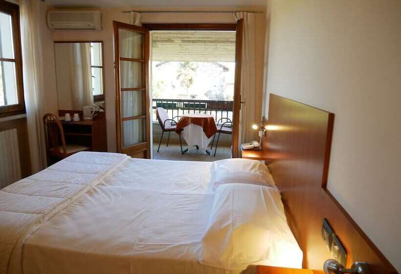 标准间带阳台, Il Castello