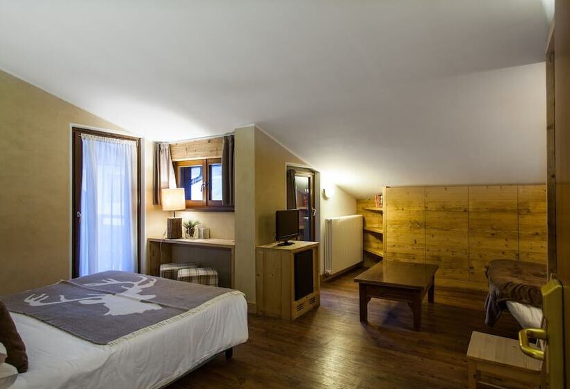 Четырехместный Номер Стандарт, Nevada