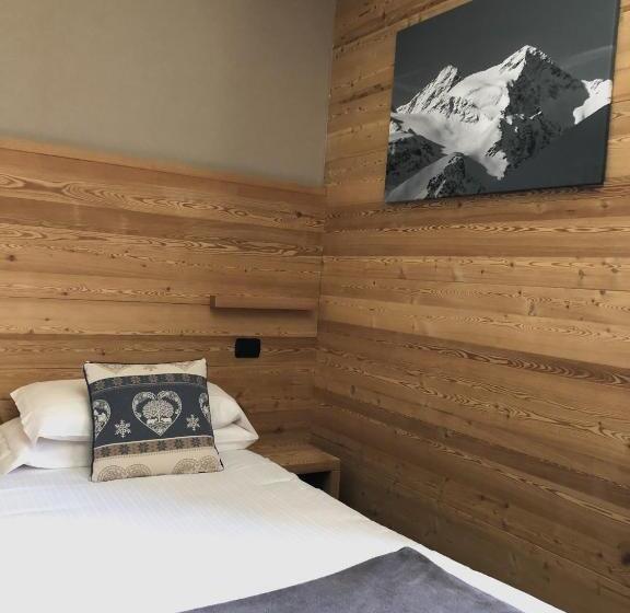 Четырехместный Номер Стандарт, Nevada