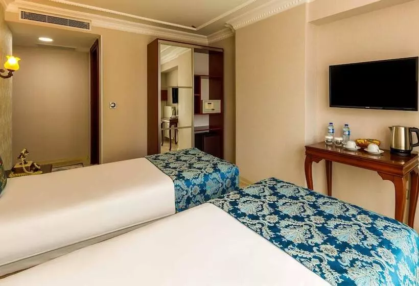 バルコニー付きスーペリアルーム, Rast Hotel Sultanahmet