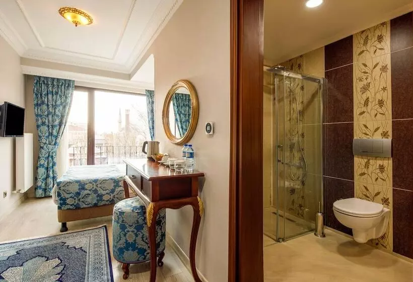 バルコニー付きスーペリアルーム, Rast Hotel Sultanahmet