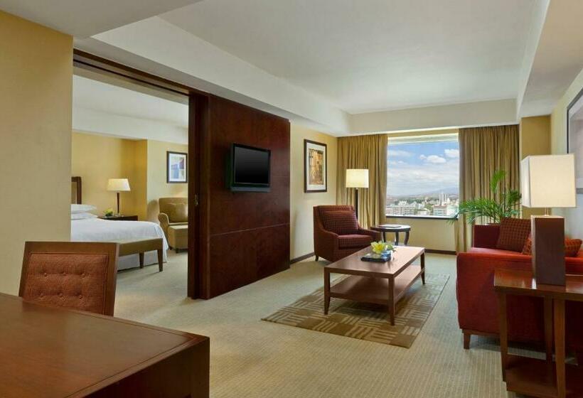 جناح كلوب, Sheraton Mendoza