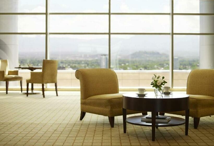 غرفة كلوب, Sheraton Mendoza