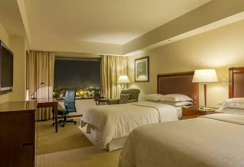 اتاق کلاب, Sheraton Mendoza