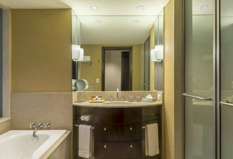 غرفة كلوب, Sheraton Mendoza