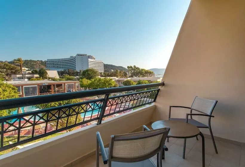 اتاق استاندارد با چشم‌انداز باغ, Sol Cosmopolitan Rhodes