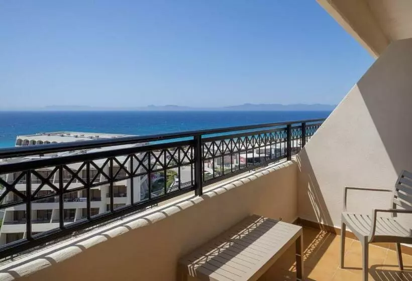 اتاق سوپریور, Sol Cosmopolitan Rhodes