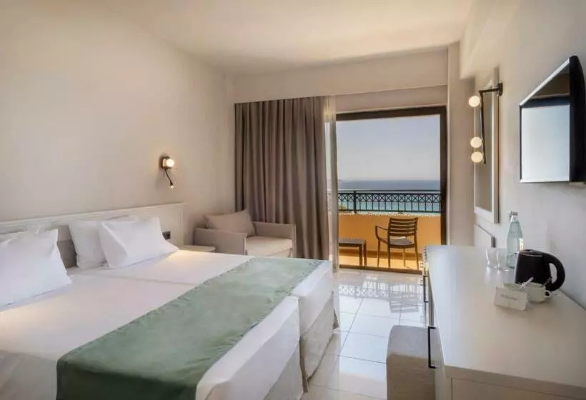 اتاق سوپریور, Sol Cosmopolitan Rhodes