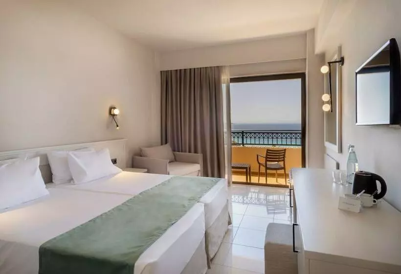اتاق سوپریور, Sol Cosmopolitan Rhodes