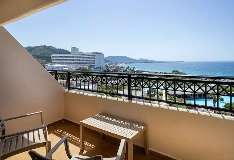اتاق سوپریور, Sol Cosmopolitan Rhodes