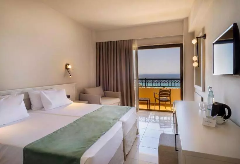 اتاق سوپریور با چشم‌انداز دریا, Sol Cosmopolitan Rhodes