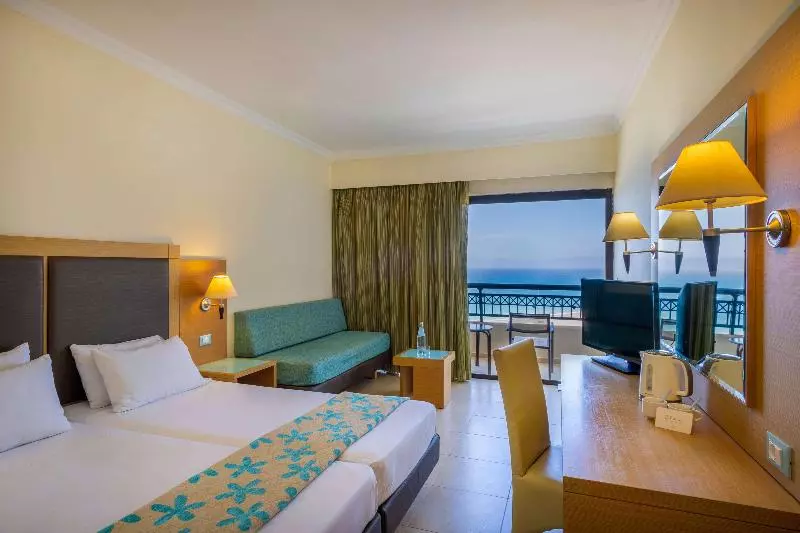 اتاق استاندارد با چشم‌انداز دریا, Sol Cosmopolitan Rhodes