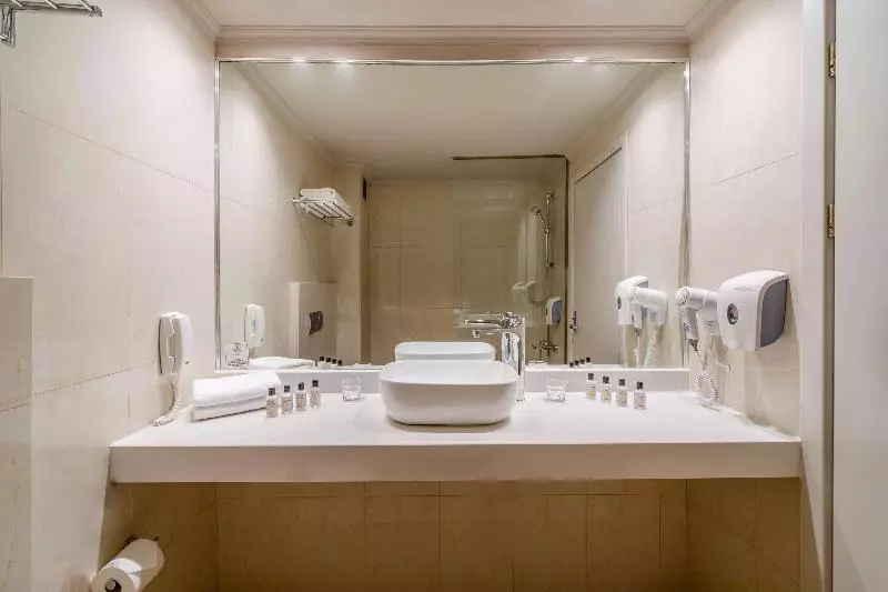 اتاق سوپریور, Sol Cosmopolitan Rhodes