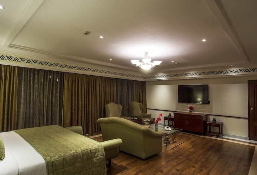 总统套房, Taj Deccan