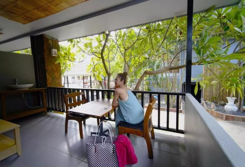 سوئیت جونیور خانوادگی, Villa Cha Cha Salad Beach Koh Phangan